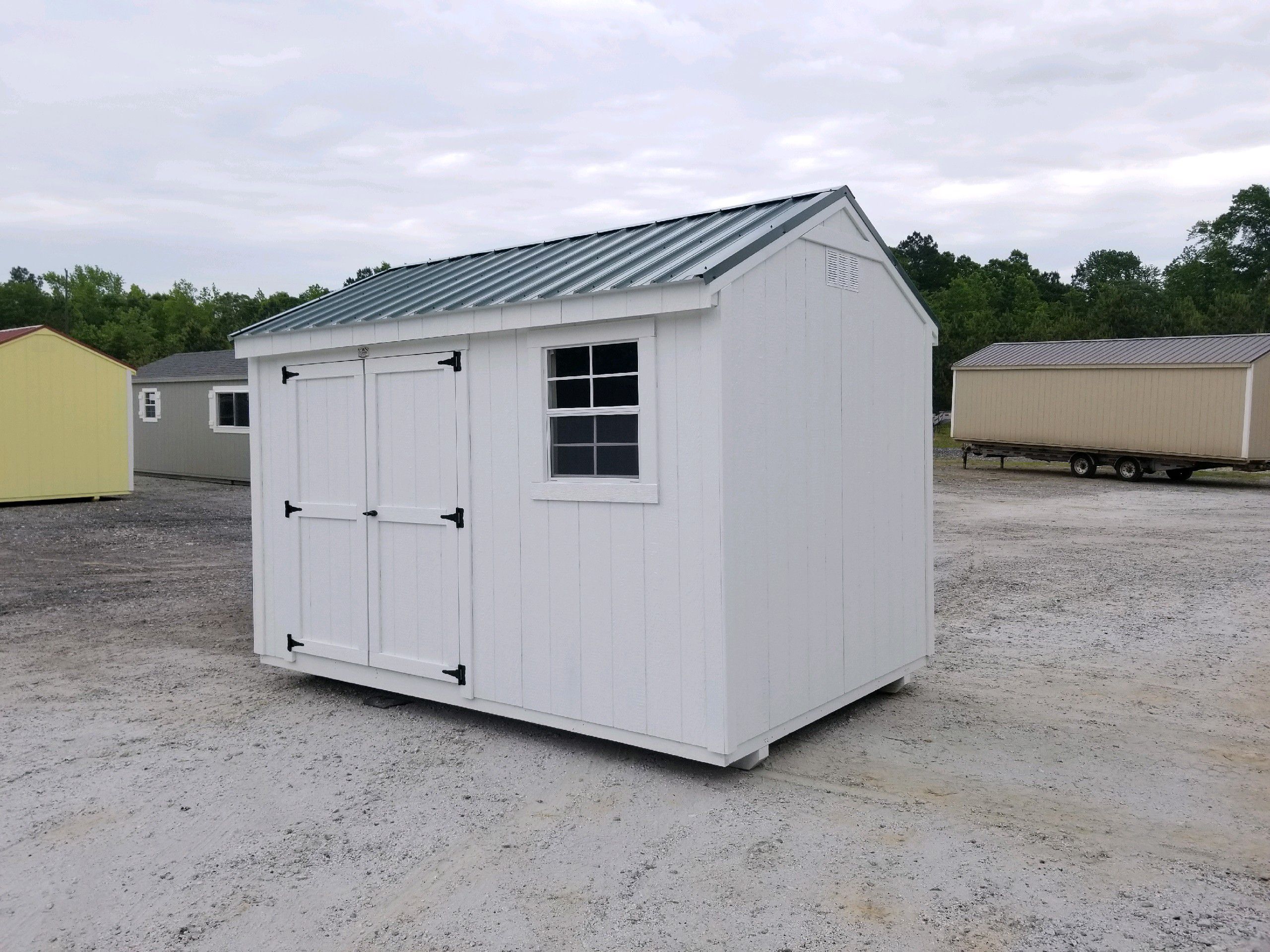8x16 WHITE & HUNTER GREEN WORKSHOP shed for sale in SC