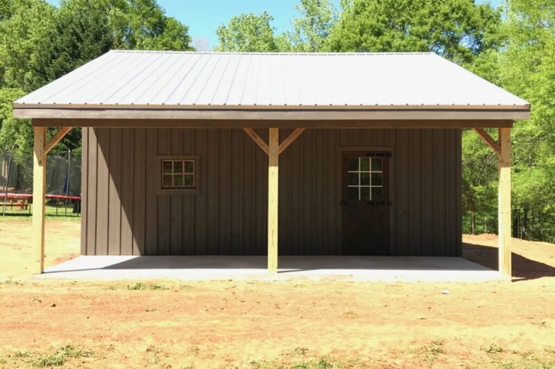 lean to horse shed