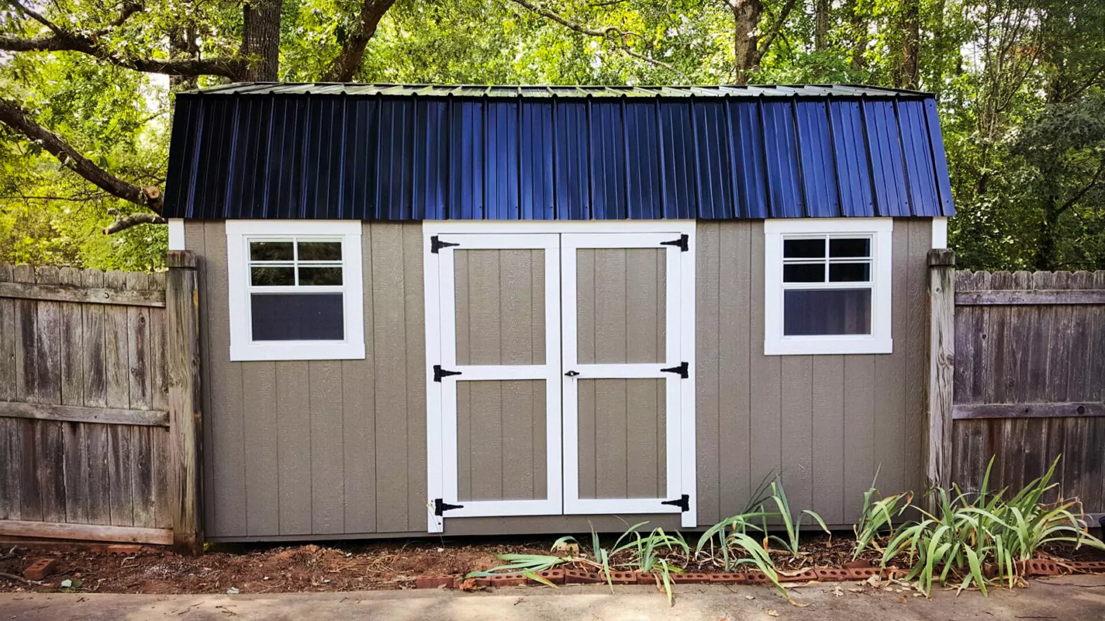 blue-roofed shed to turn shed into office
